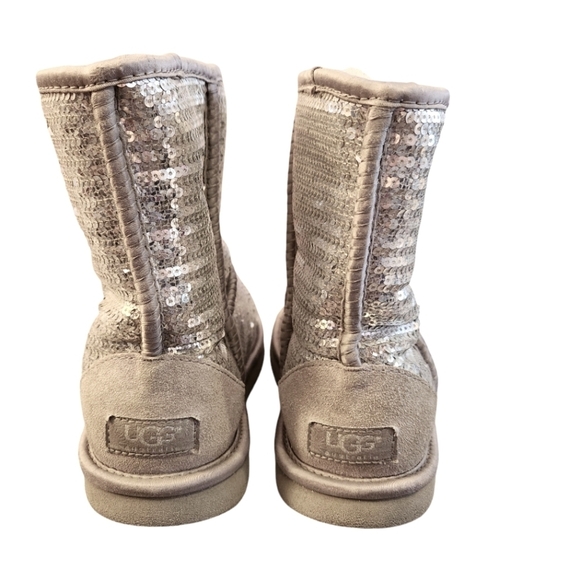 UGG Classic Short Silver Sequins Boots Size 5 Big Girl Youth Bling Sparkle Cozy - Picture 6 of 11